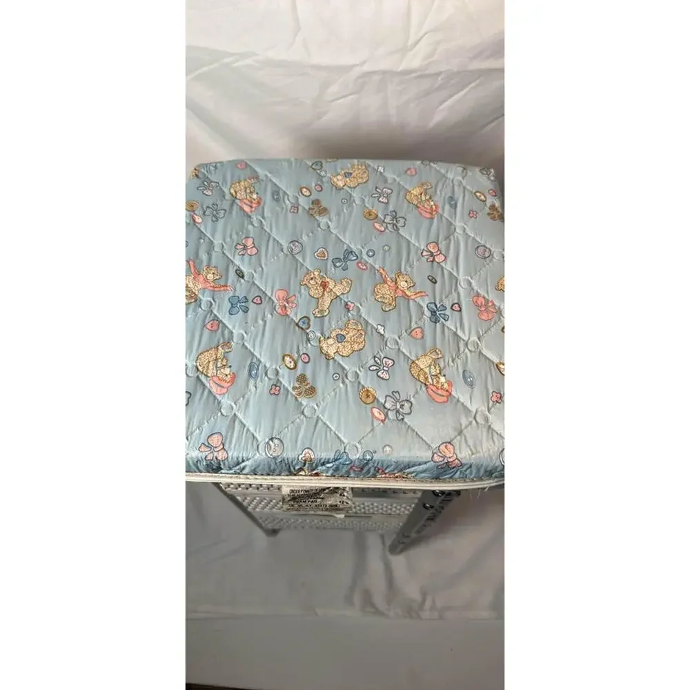 VTG Doll White Wicker Storage Changing Table Teddy Bear Print‎ Changing Pad Top